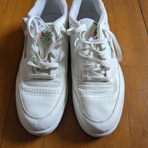 Reebok Club C 85 modern white running shoes